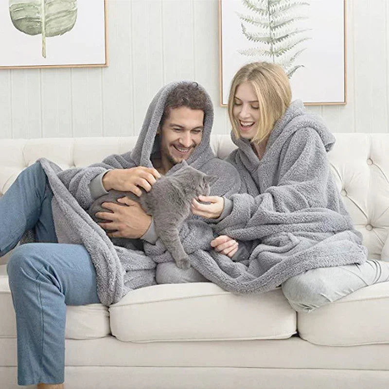 SnugCover Fleece-Deckenpullover | Kuschelig & Bequem | Perfekt für Zuhause & Unterwegs | In vielen Farben erhältlich