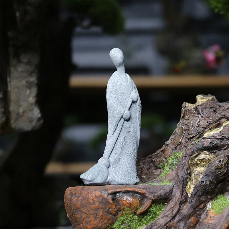 TranquilStone Buddha Figuren Set | Meditative Mönchs Statuen | Zen Garten Dekoration | Achtsamkeit & Feng Shui Deko für Zuhause