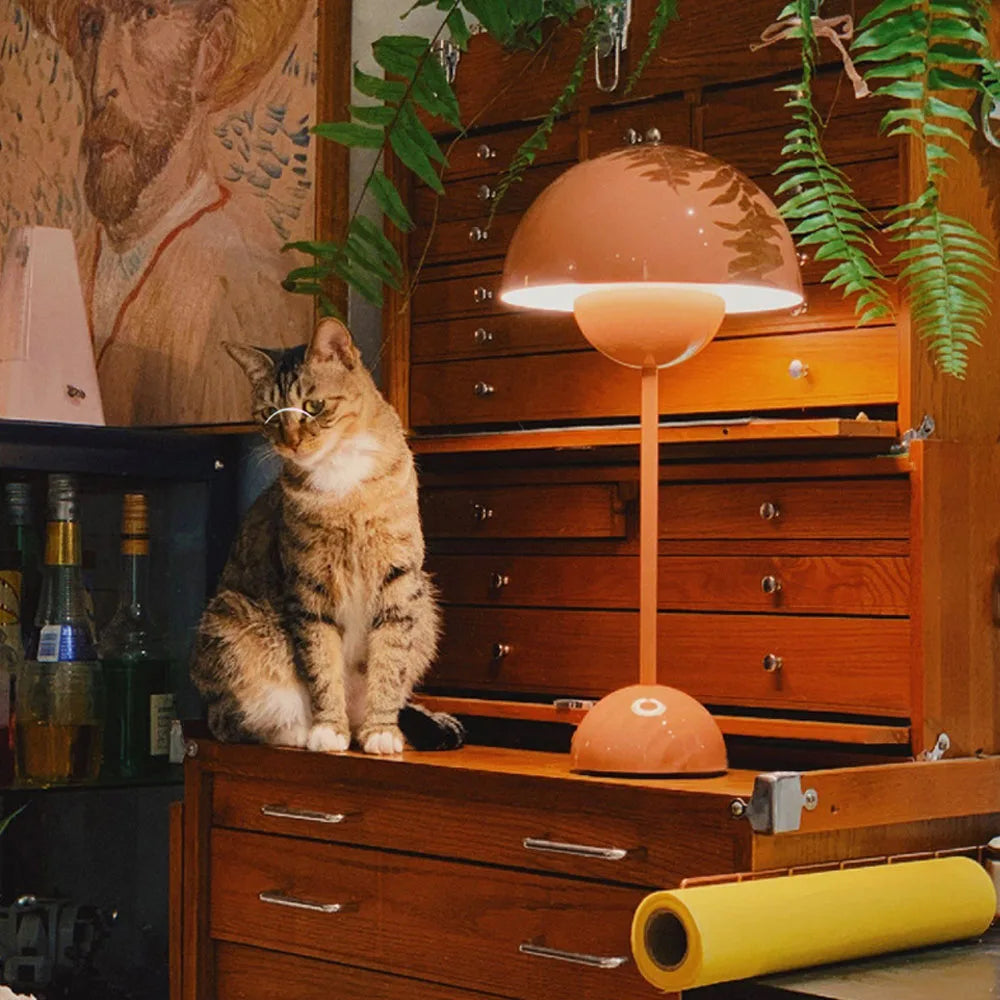 LumoBloom Verstellbare LED Tischlampe | Wiederaufladbar | Dimmbar | Dekorative Designleuchte für Zuhause & Büro