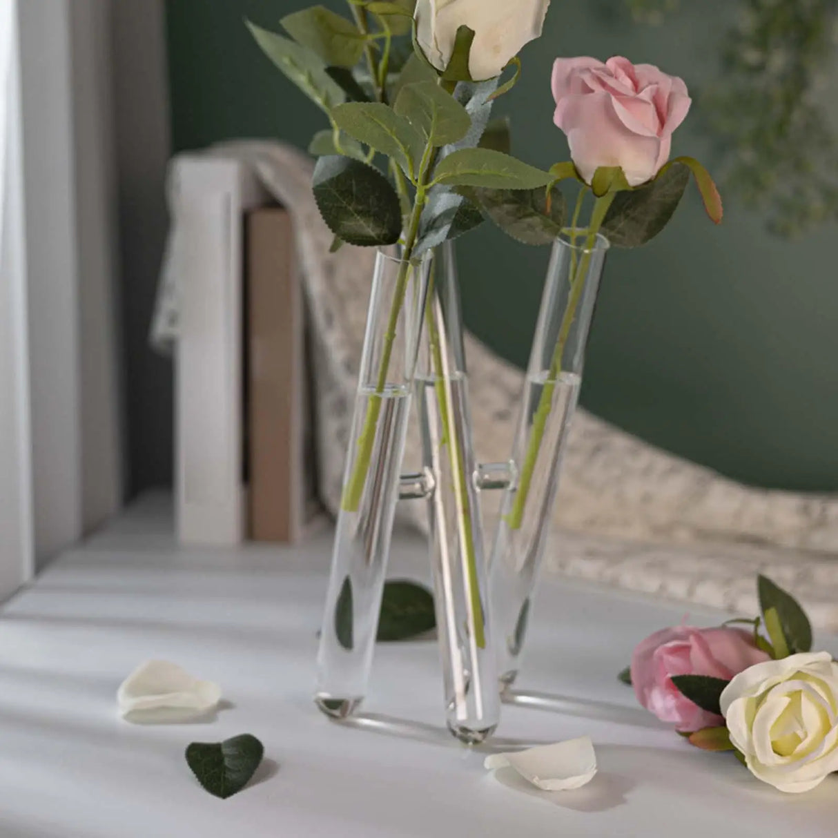 HydroBloom 3-Spalten Reagenzglas Vase | Transparenter Pflanzen-Container mit Holzrahmen | Deko für Wohnzimmer & Blumenarrangement