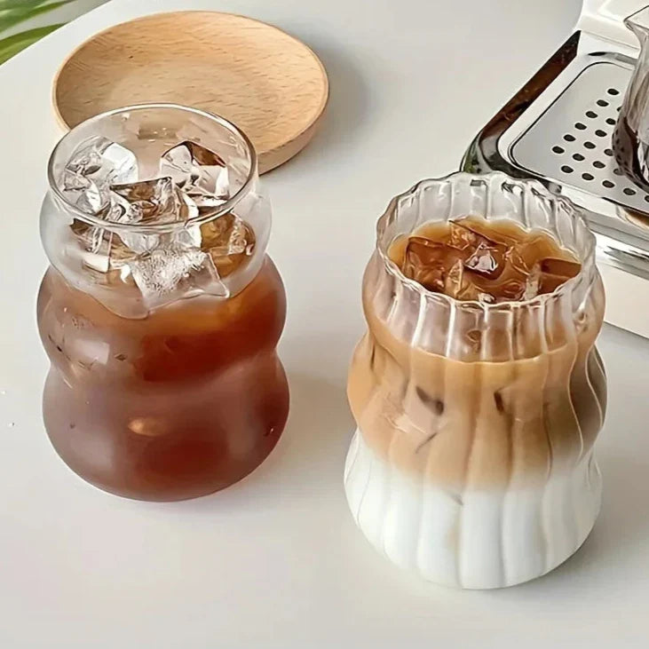 ThermaTumbler Hitzebeständige Gläser Set | 4-teilig | Geriffeltes Design | Doppelwandig | Stilvolle Trinkgläser