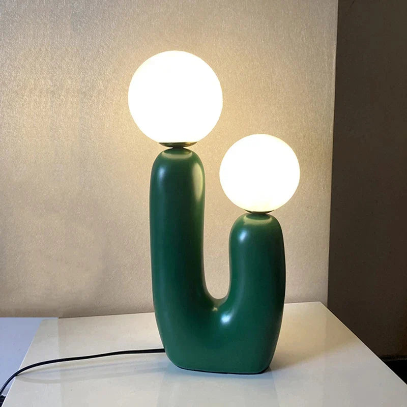 ResiGlow Harz Tischlampe | Modernes LED Design | Stimmungslicht | Dekorative Beleuchtung für Zuhause