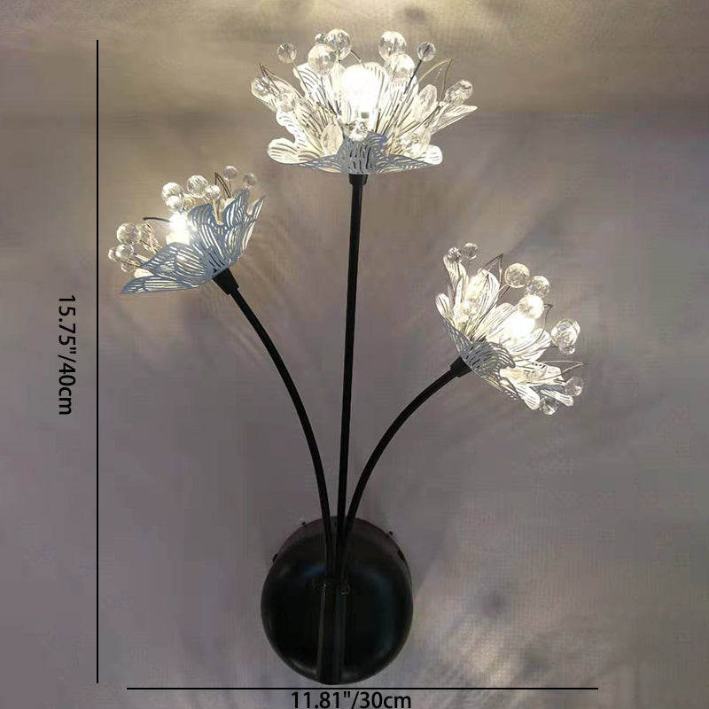 CrystalBlume LED Wandleuchte | Edelstahl & Eisen | Blumenmuster | 3-Licht Design für Schlafzimmer