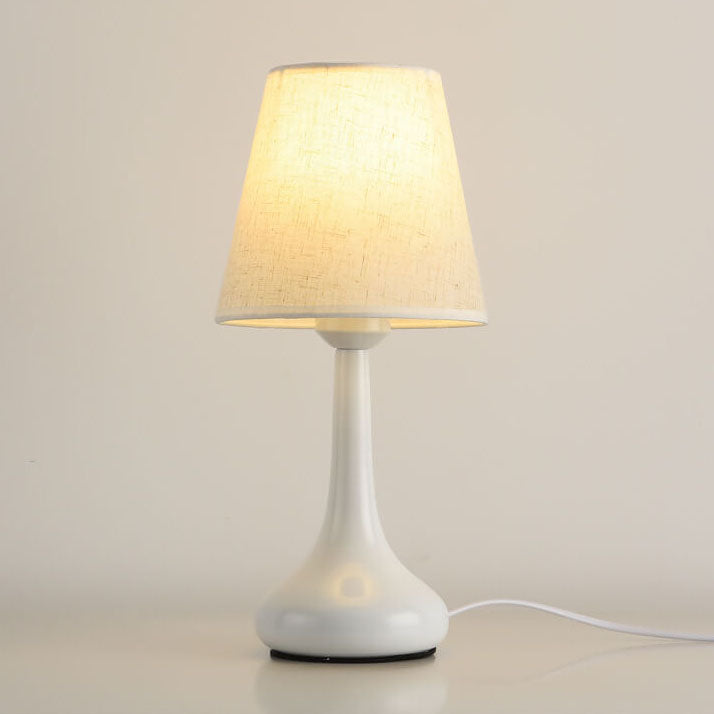 NoctaLoom Nordic Tischlampe | Vintage Design | Stoffschirm & Eisenbasis | Touch-Schalter