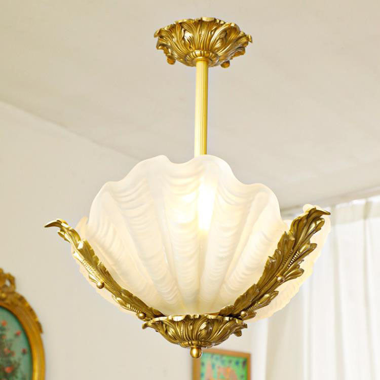 ShellLux Kronleuchter im Art-Deco-Stil | Muschelform mit Messingrahmen | 3/4 Lichter | Für Wohnzimmer