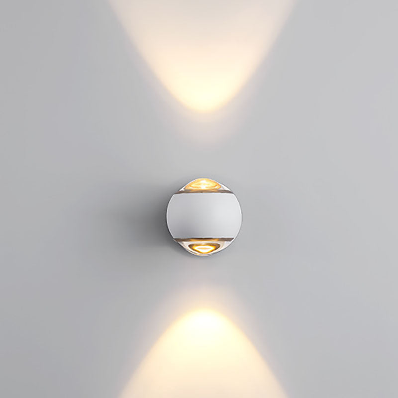 Arcano LED Wandleuchte | Nordic Design | Halbrundes Aluminium | Up-Down Beleuchtung für Schlafzimmer