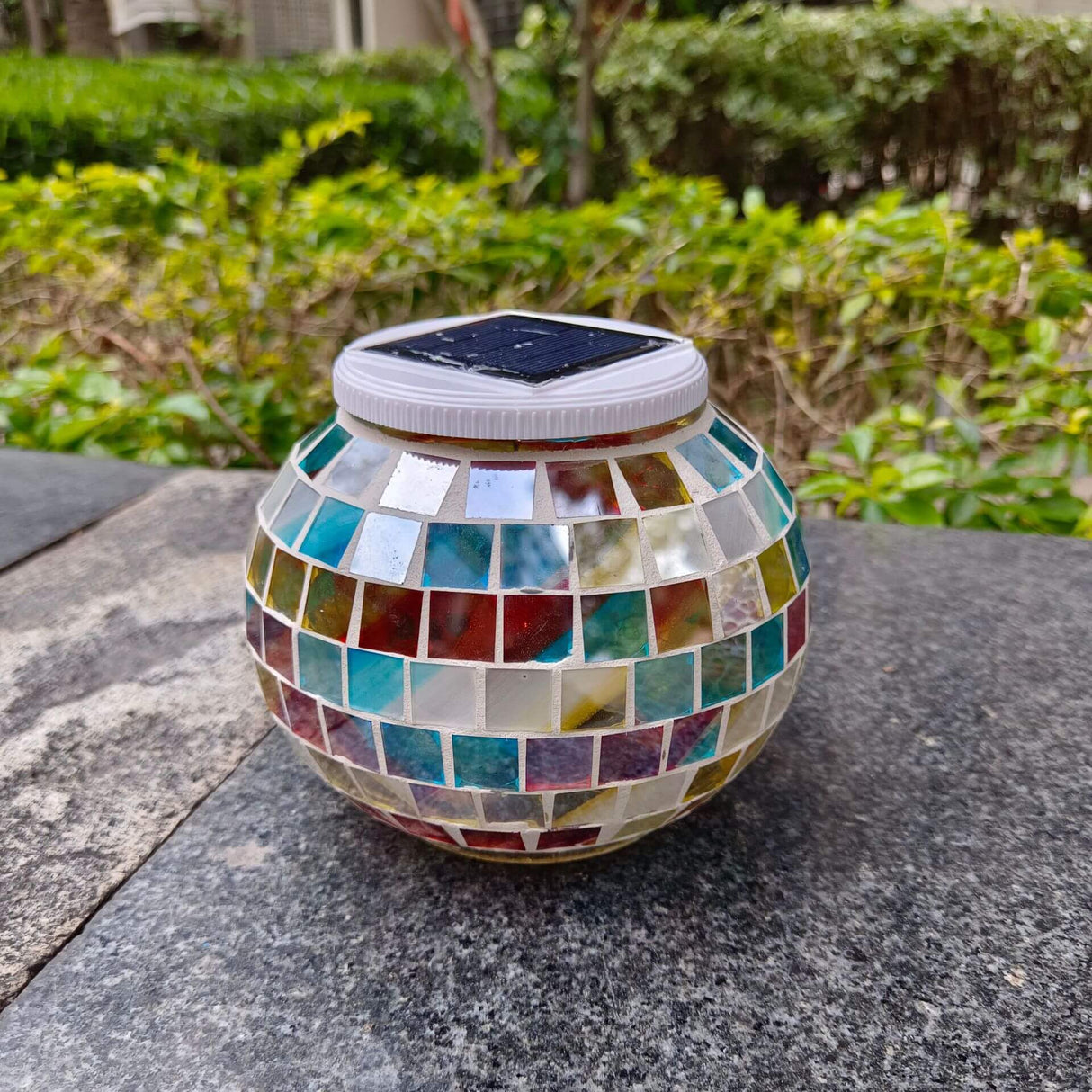 SolarArt Gartenleuchte | Kreatives Design aus Buntglas | LED Solar | Outdoor Beleuchtung