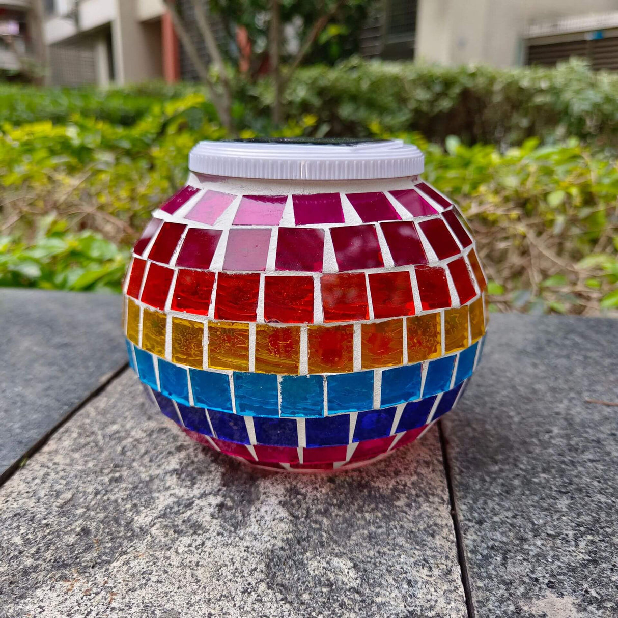 SolarArt Gartenleuchte | Kreatives Design aus Buntglas | LED Solar | Outdoor Beleuchtung