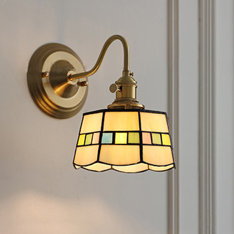 AuroraGlint Tiffany Kupfer Wandleuchte | Klassisches Design | Hochwertiges Glas | Ideal für Wohnzimmer