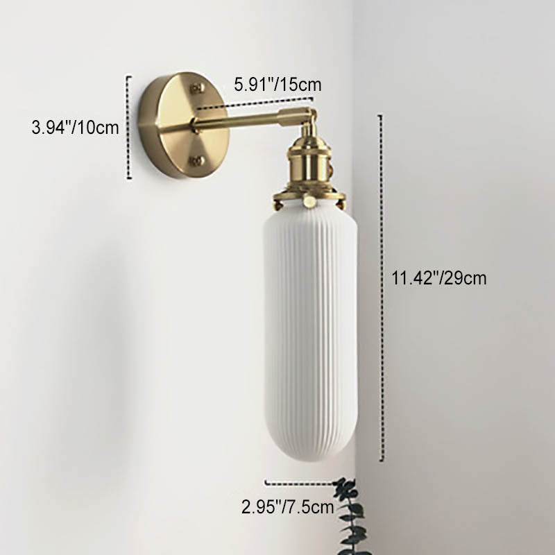 BrassGlow Japanische Retro Wandleuchte | Minimalistisches Design | Zylinder Oval | Messing & Lucite | 1-flammig