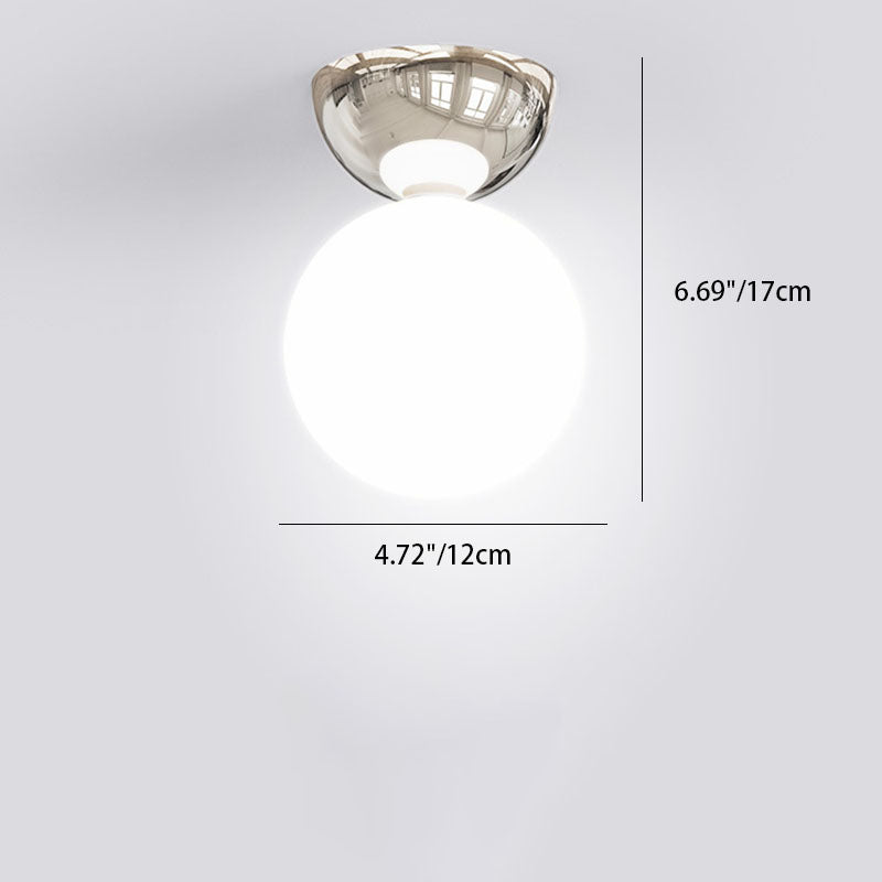 Spherelia Skandinavische Deckenleuchte mit Kugelglas | 1-Licht Design | Semi-Flush Montage | Perfekt für Flur & Wohnräume