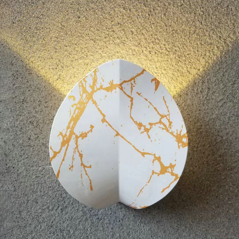 Clovara LED Wandleuchte | Nordic Design | Wasserdicht | Vierblättriges Kleeblatt Aluminium Außenleuchte