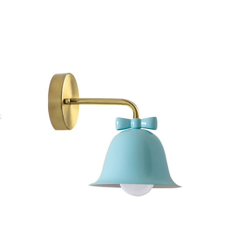 BelleFlare Französisches Design Wandlampe | Minimalistische Glockenform | Einzigartiges Dekor | Iron Wall Sconce