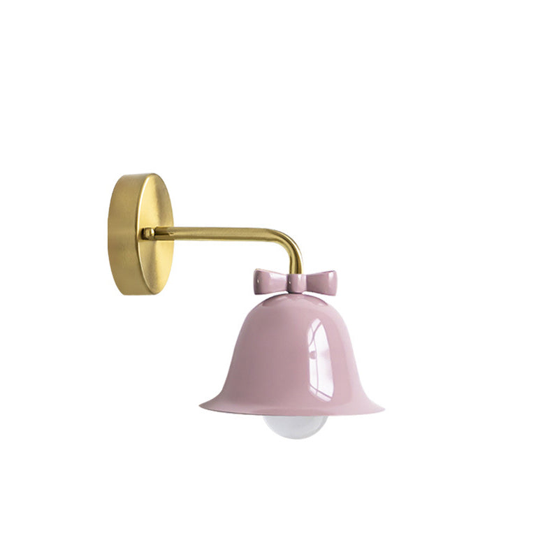 BelleFlare Französisches Design Wandlampe | Minimalistische Glockenform | Einzigartiges Dekor | Iron Wall Sconce
