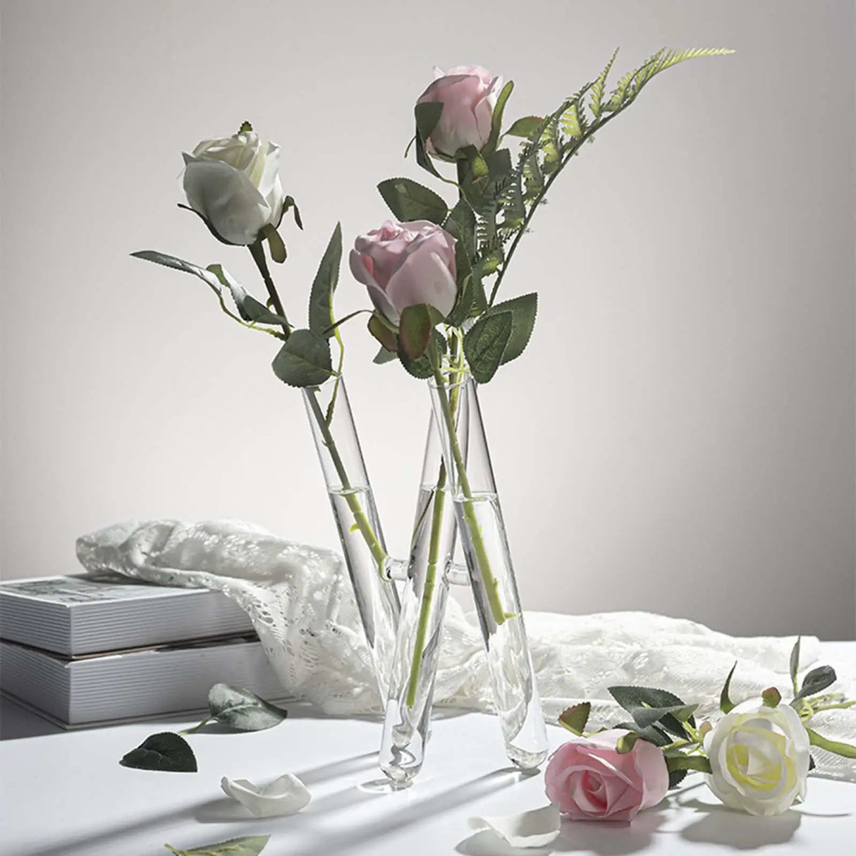 HydroBloom 3-Spalten Reagenzglas Vase | Transparenter Pflanzen-Container mit Holzrahmen | Deko für Wohnzimmer & Blumenarrangement