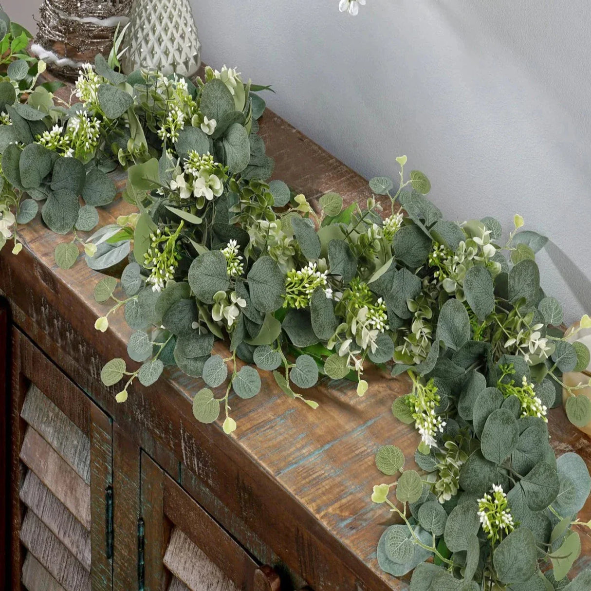 EucaGreen™ Eukalyptus Girlande 2er Set | Kunstpflanzen Deko | Ideal für Hochzeit, Tischdeko & Wanddekoration