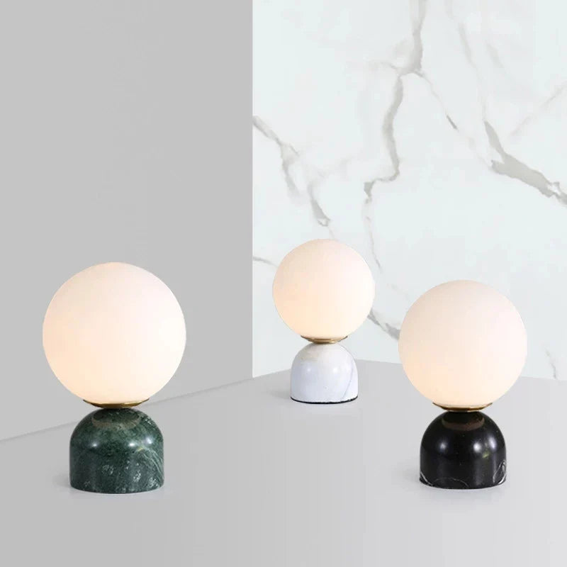 GlobeMarble Design Tischlampe | Marmorfuß & Globus-Licht | Elegante LED Deko | Perfekte Beleuchtung für Zuhause
