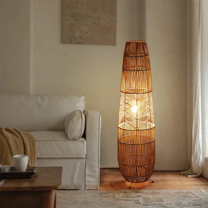 LignaWave Stehlampe & Tischlampe | Modernes Holzdesign | Elegante Wohnraumbeleuchtung
