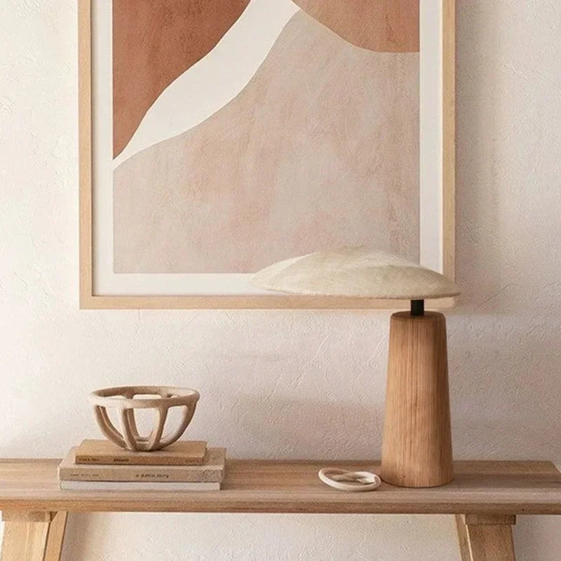 SereneLite Wabi-Sabi Leinen Tischlampe | Minimalistisches Design | Natürliche Beleuchtung | Wohnkultur | Schlafzimmerlampe
