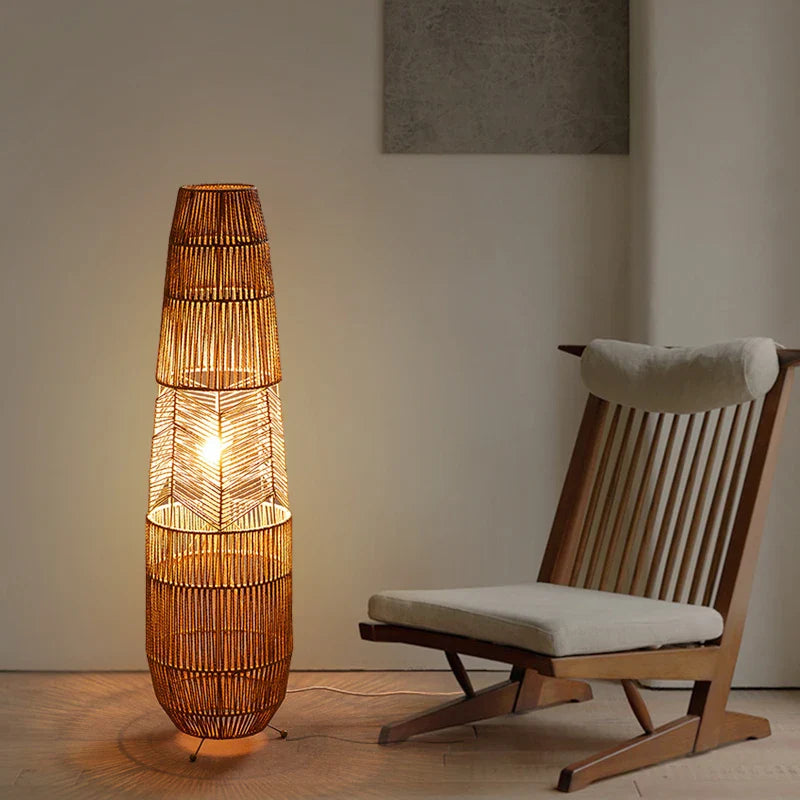 LignaWave Stehlampe & Tischlampe | Modernes Holzdesign | Elegante Wohnraumbeleuchtung