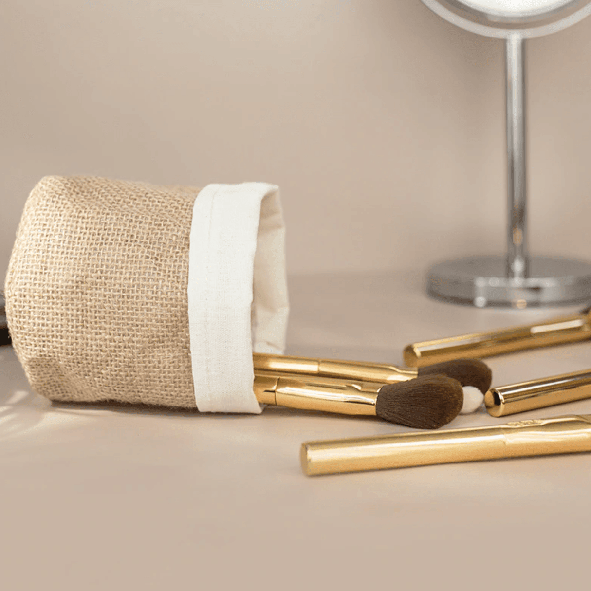 Plantero Vintage Stoff-Pflanzkorb | Rustikales Design | Stilvolle Pflanzenaufbewahrung