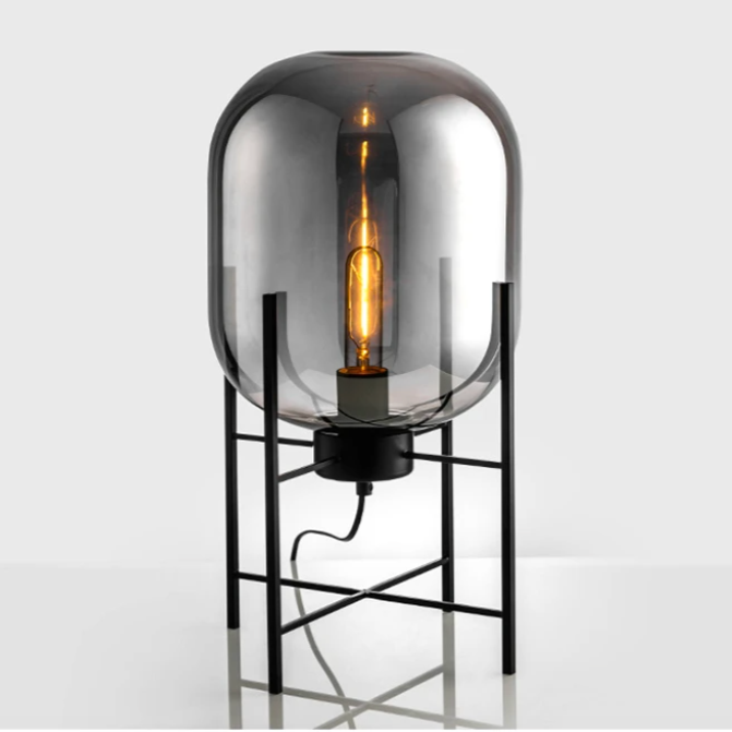 LumenCognac Glas Stehlampe | Elegantes Design | Amber oder Grau | Dimmbares Licht für Stilvolles Wohnen