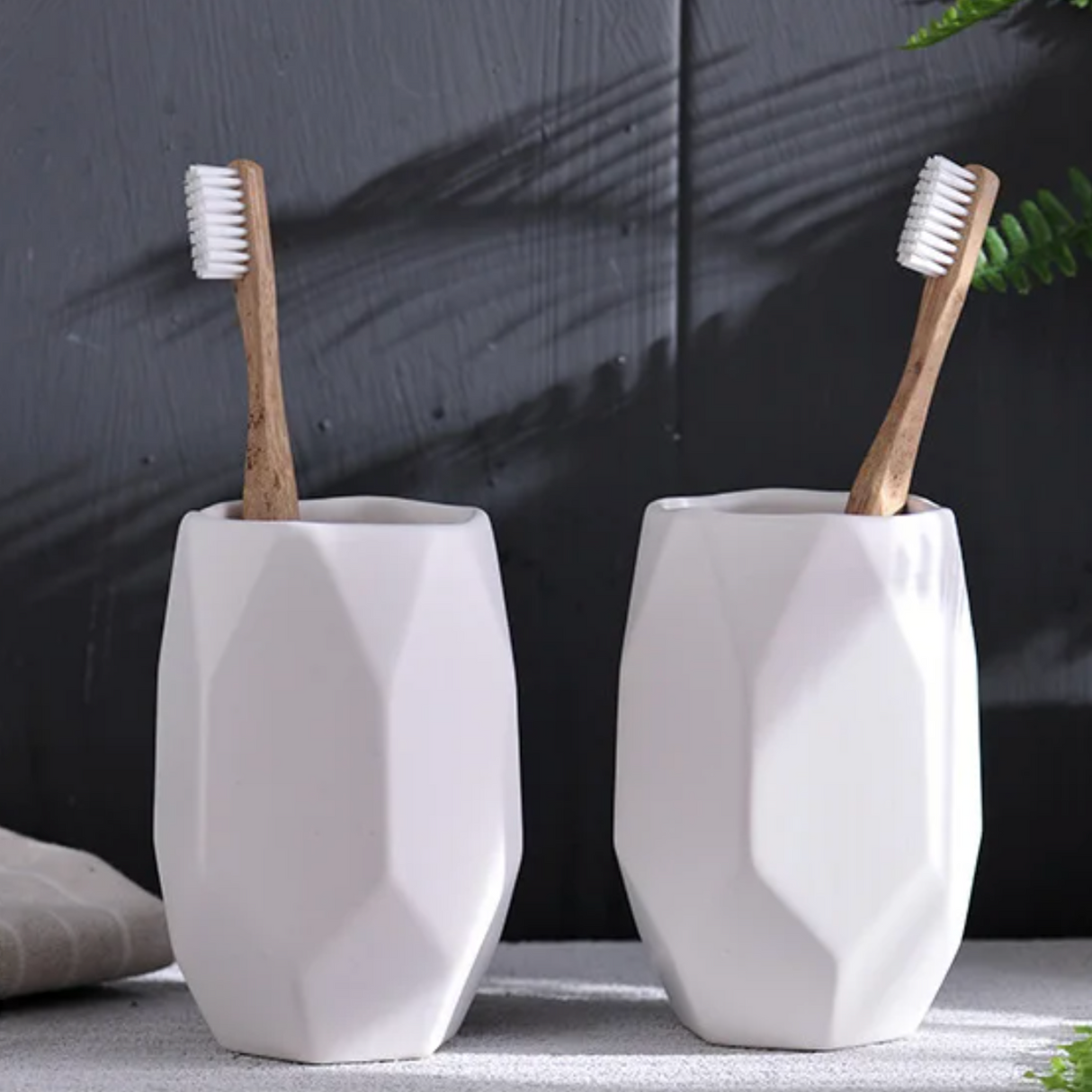 Polygonica Keramik Badezimmer-Set 5-teilig | Modernes Design | Elegante Badaccessoires für Zuhause