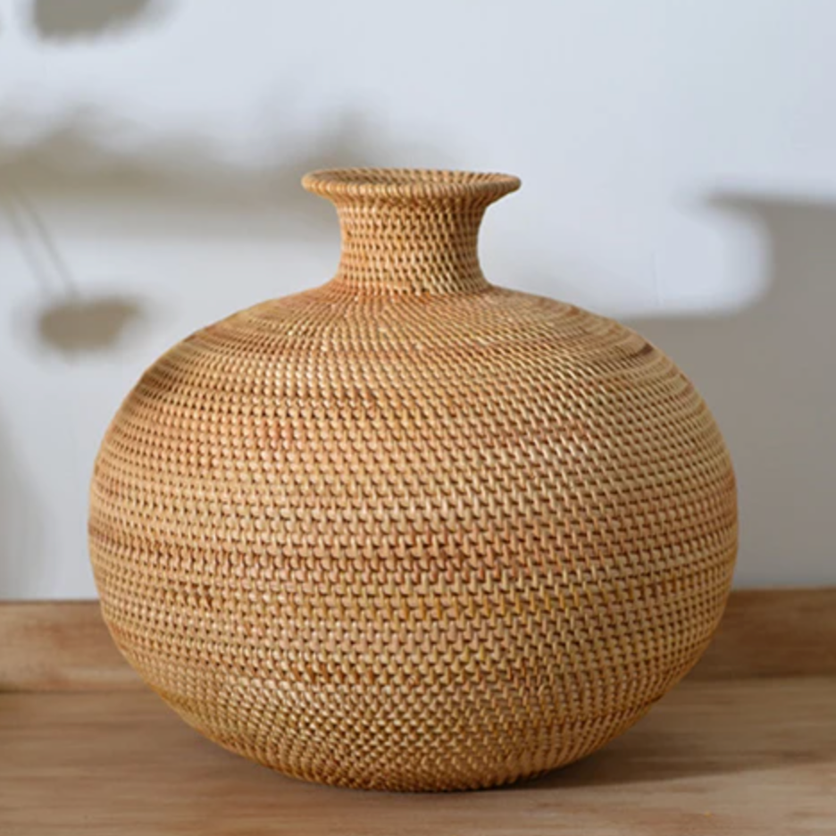 WickerGlow Rattan Vase | Handgefertigter Blumenkorb | Natürliche Dekoration | Stilvolles Design für Zuhause