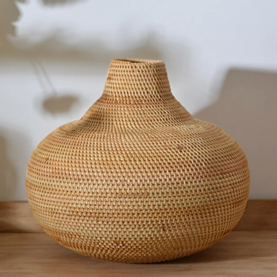 WickerGlow Rattan Vase | Handgefertigter Blumenkorb | Natürliche Dekoration | Stilvolles Design für Zuhause