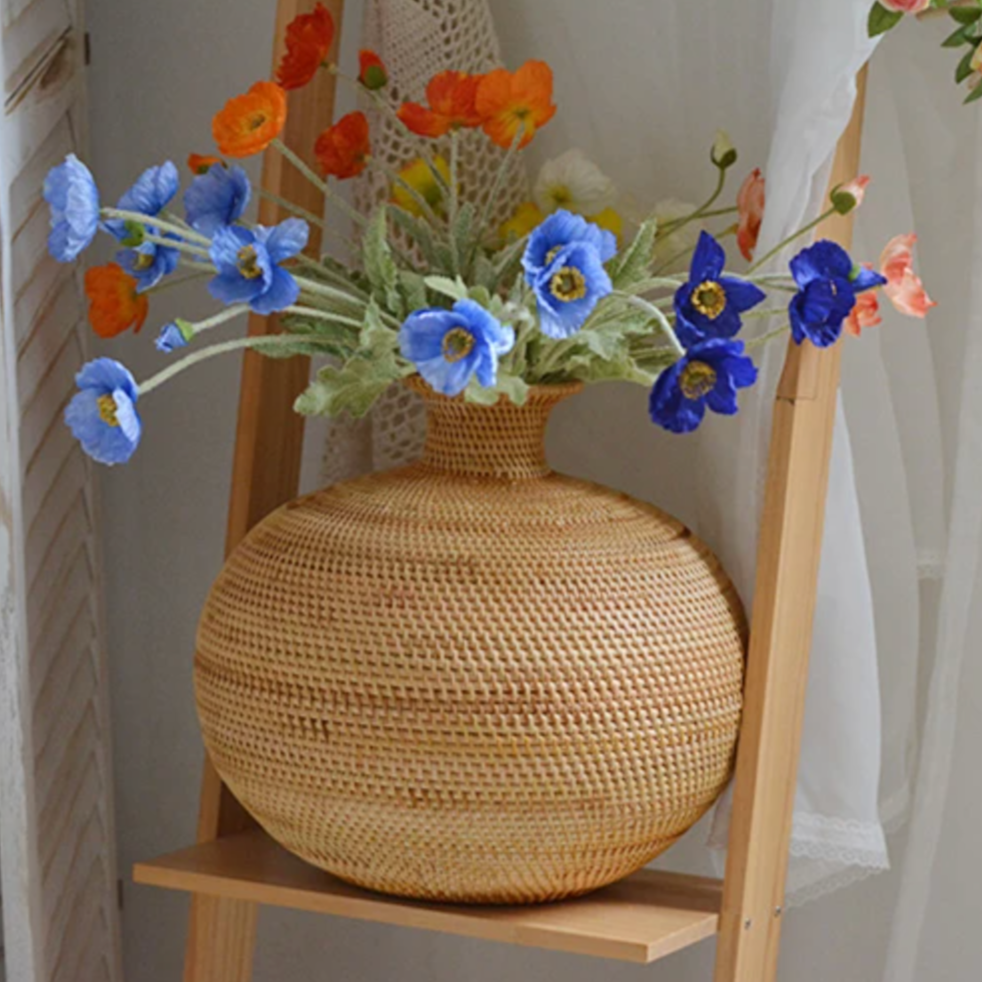 WickerGlow Rattan Vase | Handgefertigter Blumenkorb | Natürliche Dekoration | Stilvolles Design für Zuhause