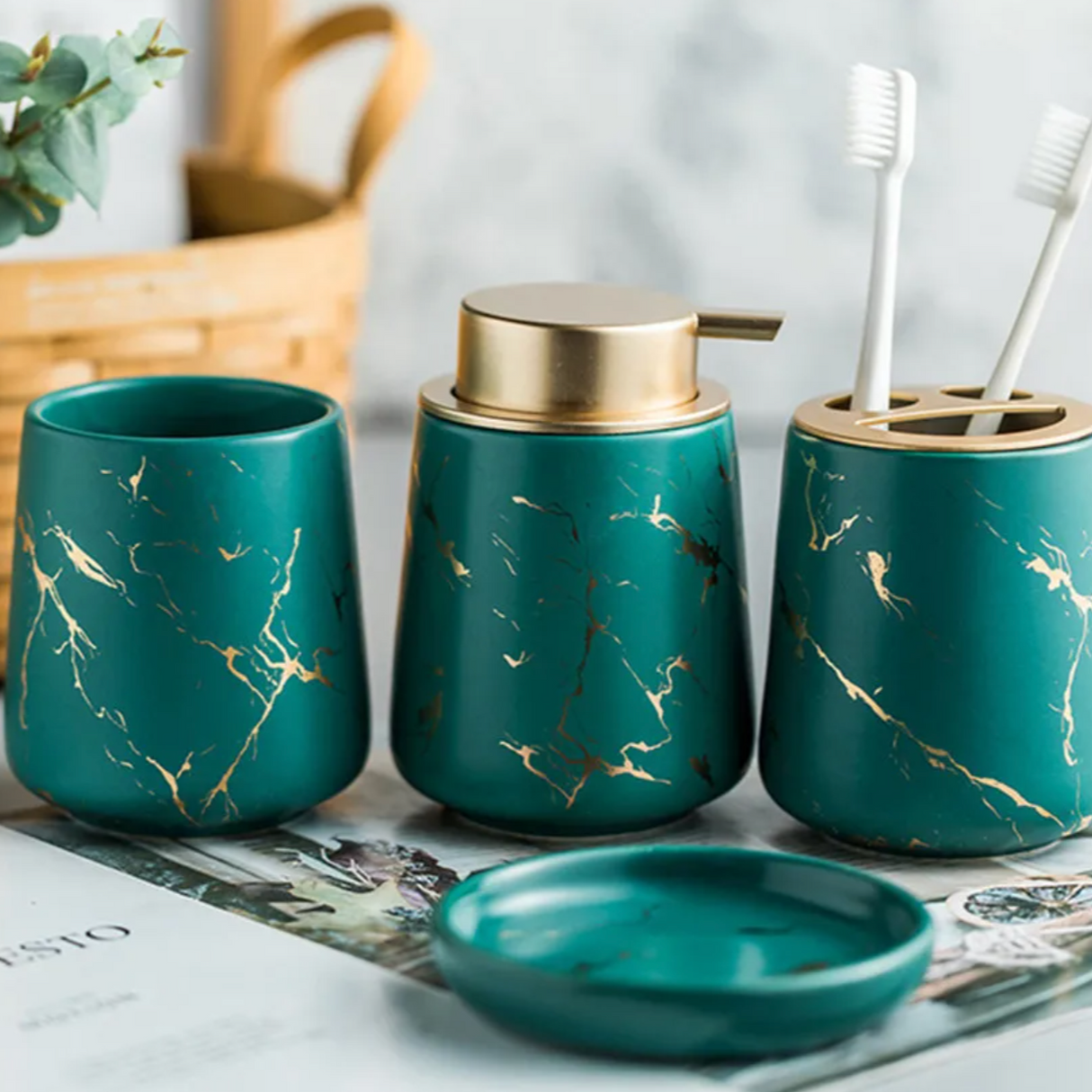 Marbliq Nordic Badezimmer-Set | 4-teiliges Marmor-Design | Luxuriöse Badaccessoires | Elegant & Praktisch