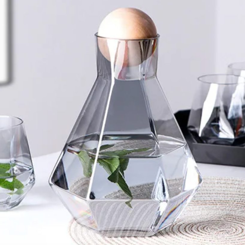 CrystalServe Diamond Design Trinkglas-Set (5-teilig) | Luxuriöses Glasdesign für stilvolle Getränke