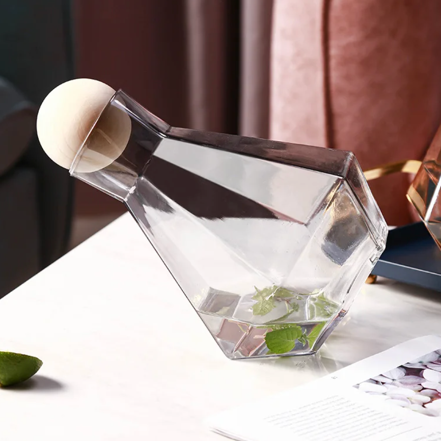 CrystalServe Diamond Design Trinkglas-Set (5-teilig) | Luxuriöses Glasdesign für stilvolle Getränke