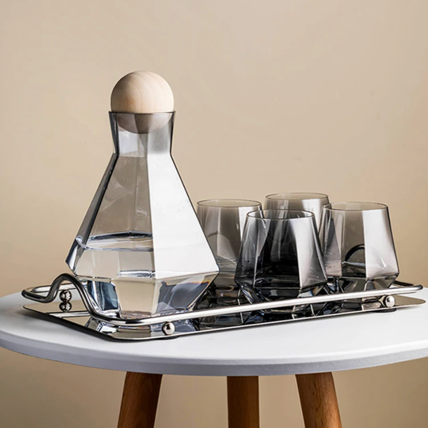 CrystalServe Diamond Design Trinkglas-Set (5-teilig) | Luxuriöses Glasdesign für stilvolle Getränke