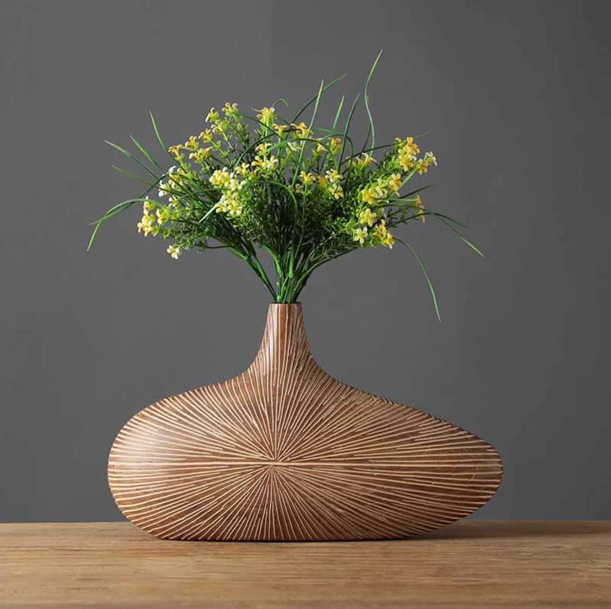 ClayAura Sahara Skulpturierte Vase | Handgefertigt | Moderne Deko für Zuhause | Elegantes Design