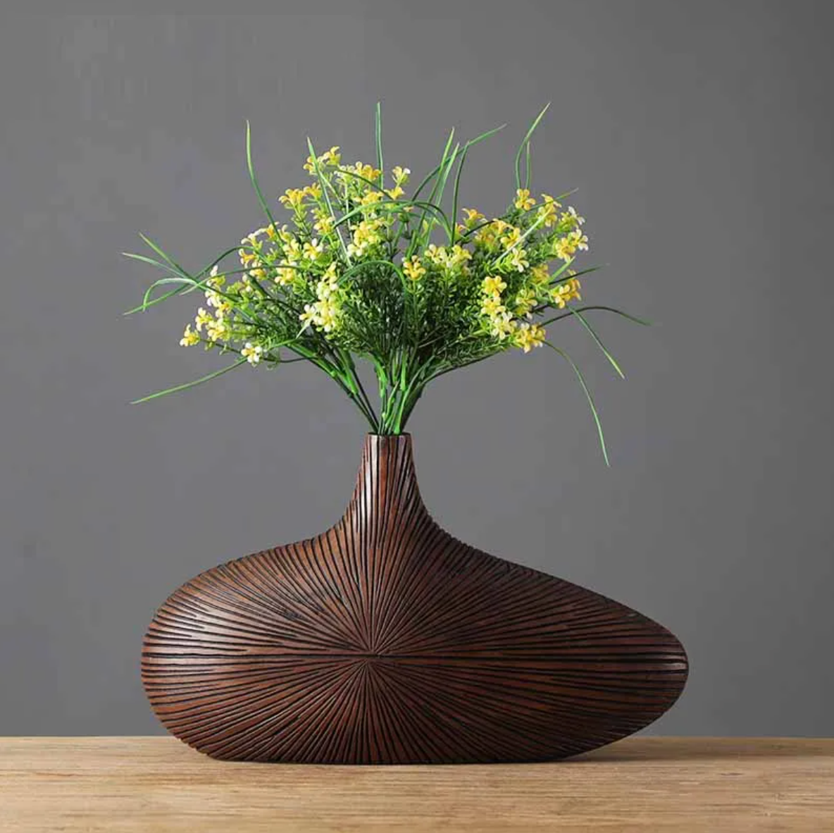 ClayAura Sahara Skulpturierte Vase | Handgefertigt | Moderne Deko für Zuhause | Elegantes Design