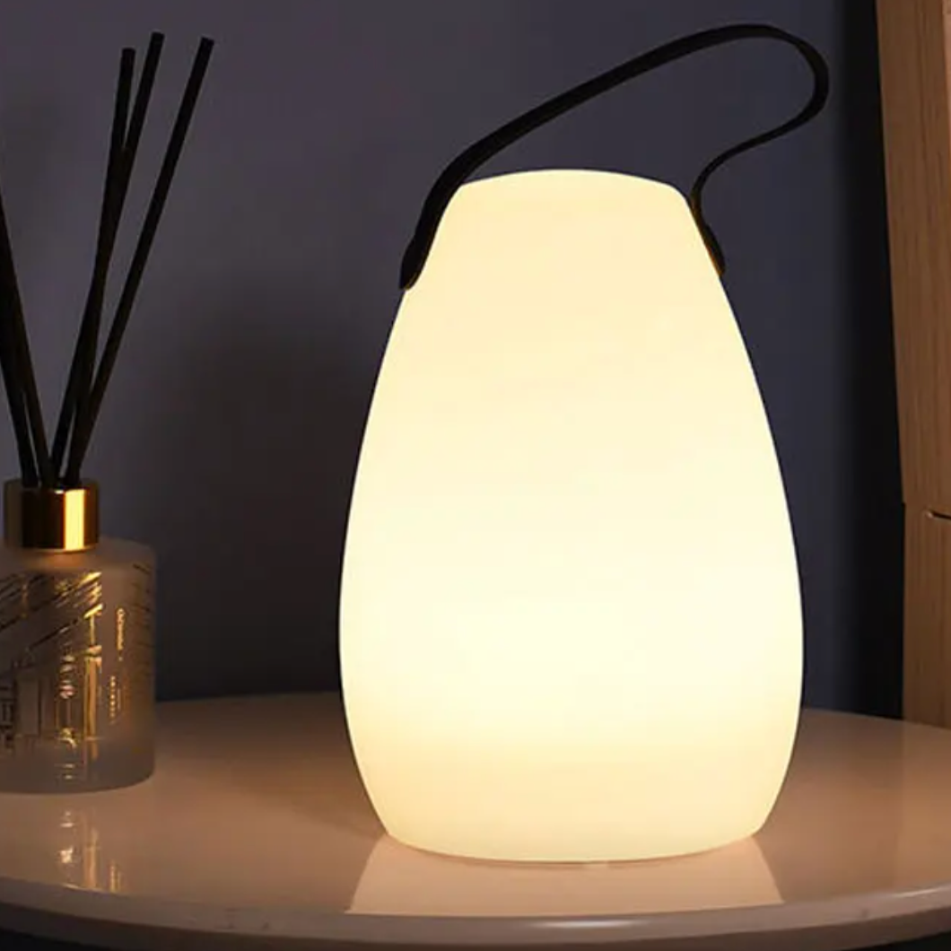 LumiShield Wasserdichte Außenlampe | Wetterfest | Modernes Design | LED-Beleuchtung