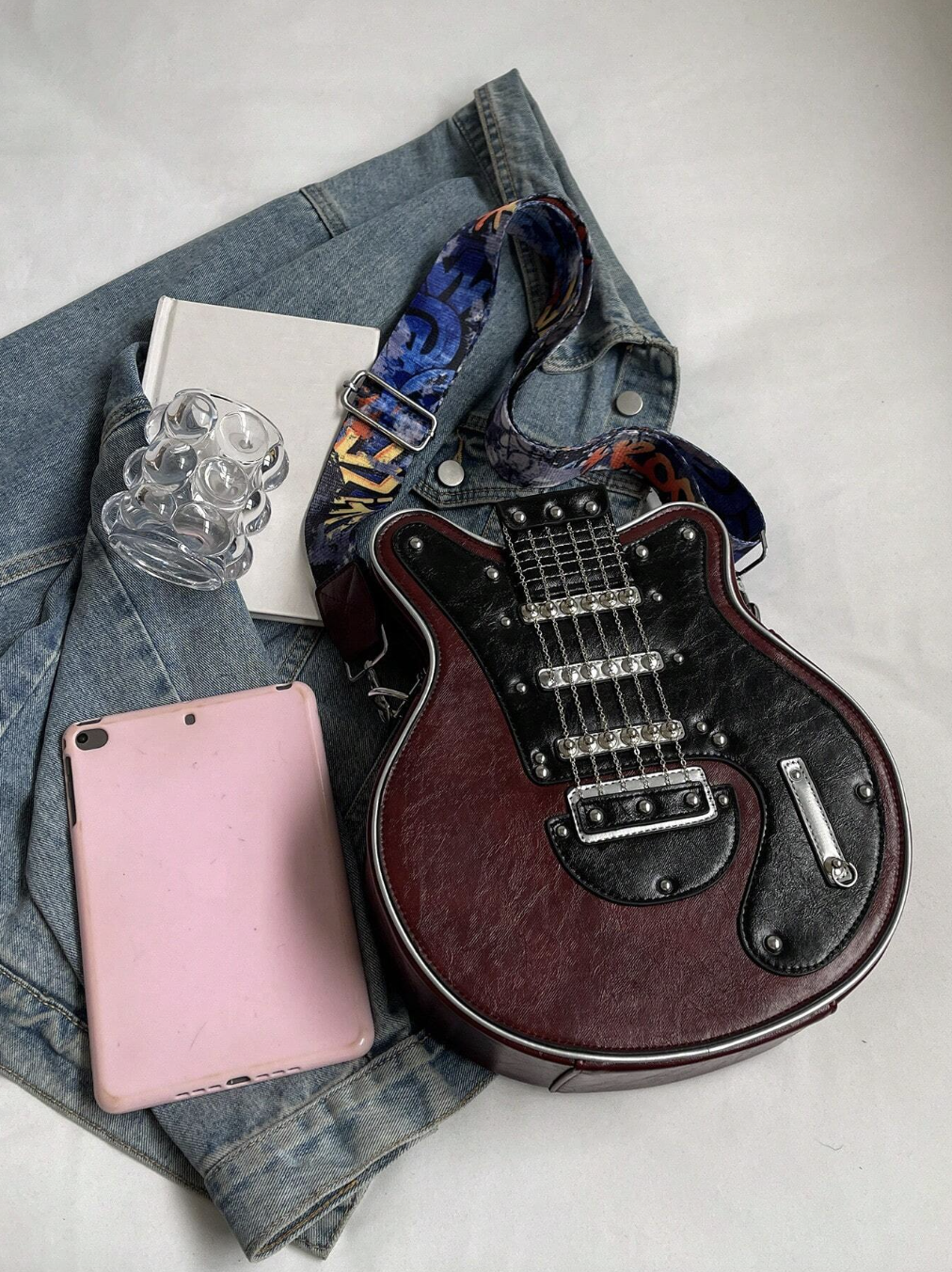 GuitarHero Vintage Retro Gitarren-Crossbody-Tasche | Rockiger Look | Modische Umhängetasche