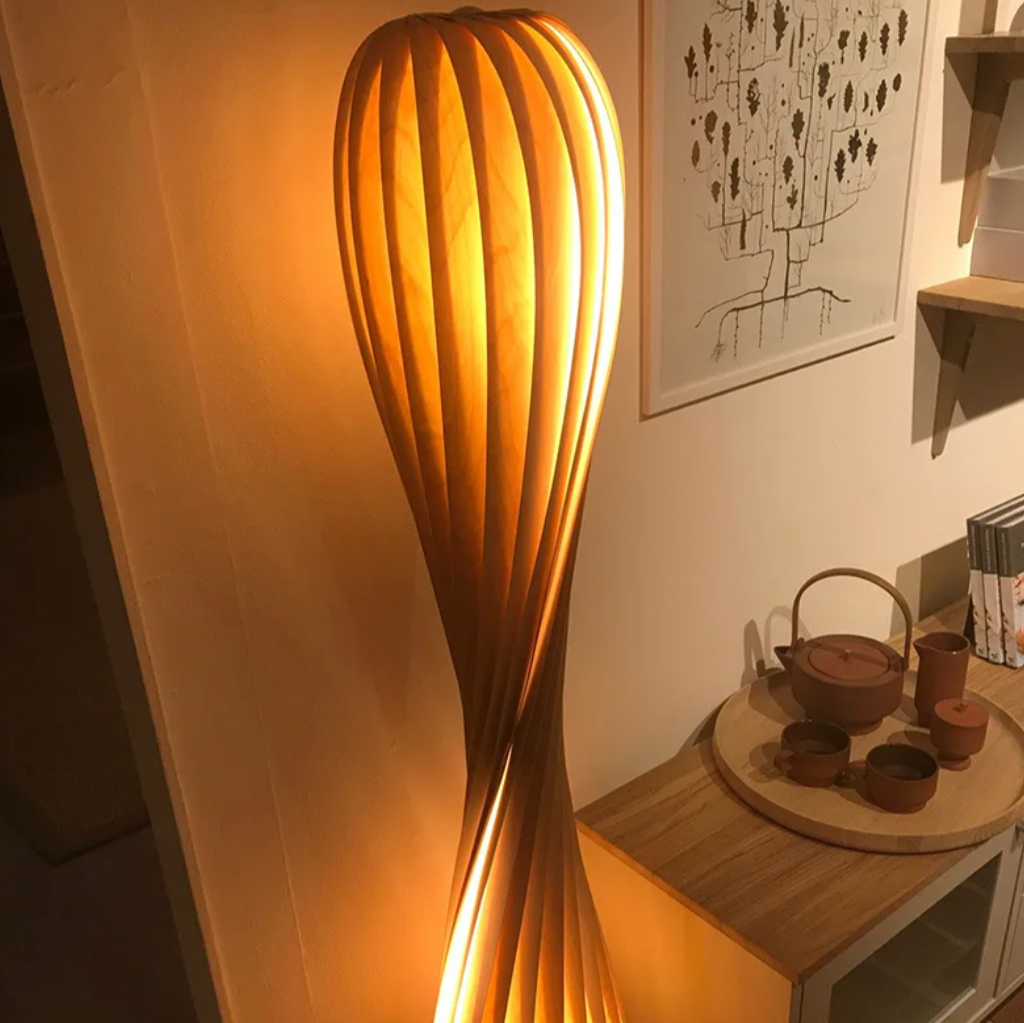 TwistLume LED Stehlampe | Moderne Bodenleuchte | Dimmbare Lichtquelle | Stilvolle Wohnraumbeleuchtung