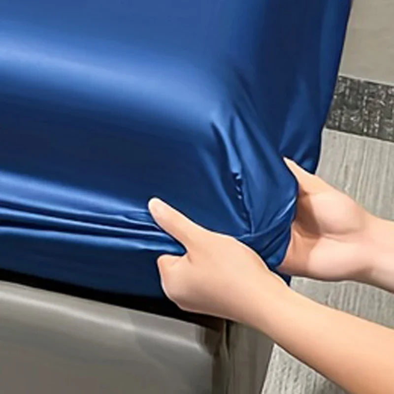 SatinDreams Luxus Spannbettlaken | Seidiges Satin-Bettlaken | Atmungsaktiv & Kühlend | Knitterfrei | Pflegeleicht