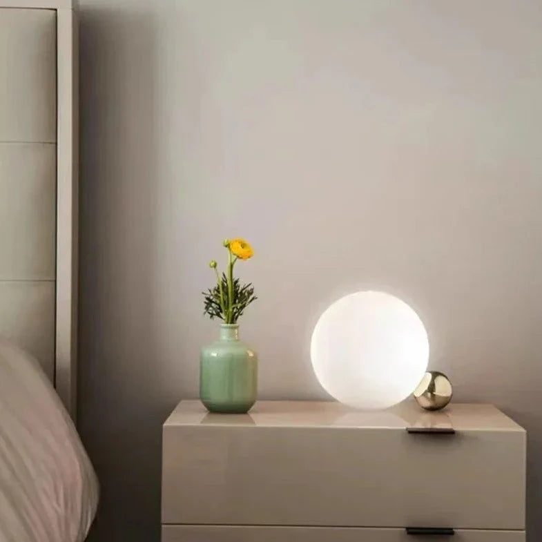 Luminara Postmodern Globe Light | Kugelleuchte im Modernen Design | Elegante LED Deko für Zuhause