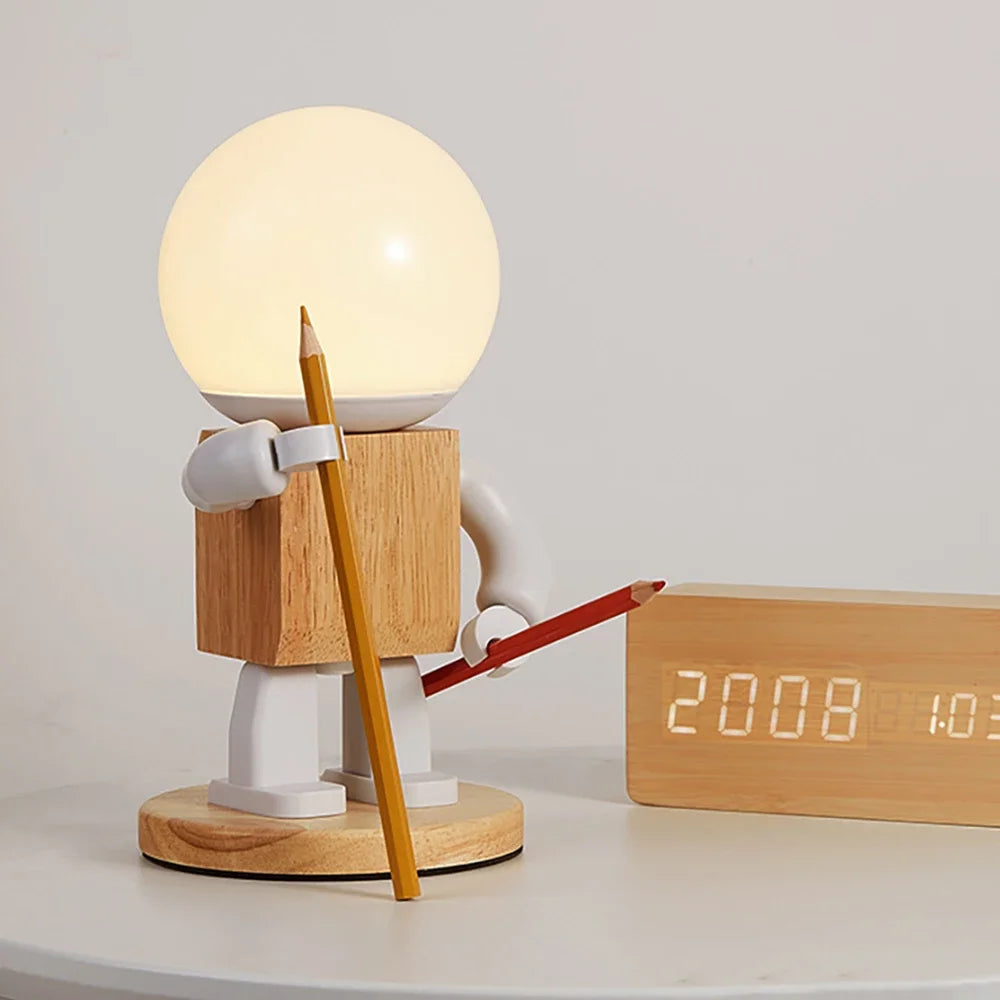 RoboLume Nordic Holz-Tischlampe | Verstellbares Roboter-Design | Nachhaltige Deko & Leselampe