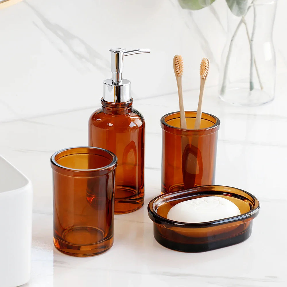 AquaSet Glas Badezimmer-Set | 4-teilig | Elegantes Apotheker-Design | Seifenspender, Zahnbürstenhalter & Zubehör