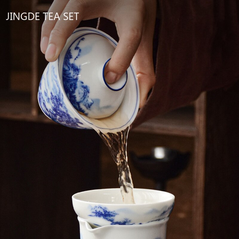 PorceVive Gaiwan Teetasse | Handgefertigtes Porzellan mit Landschaftsmuster | Chinesisches Teeset mit Deckel