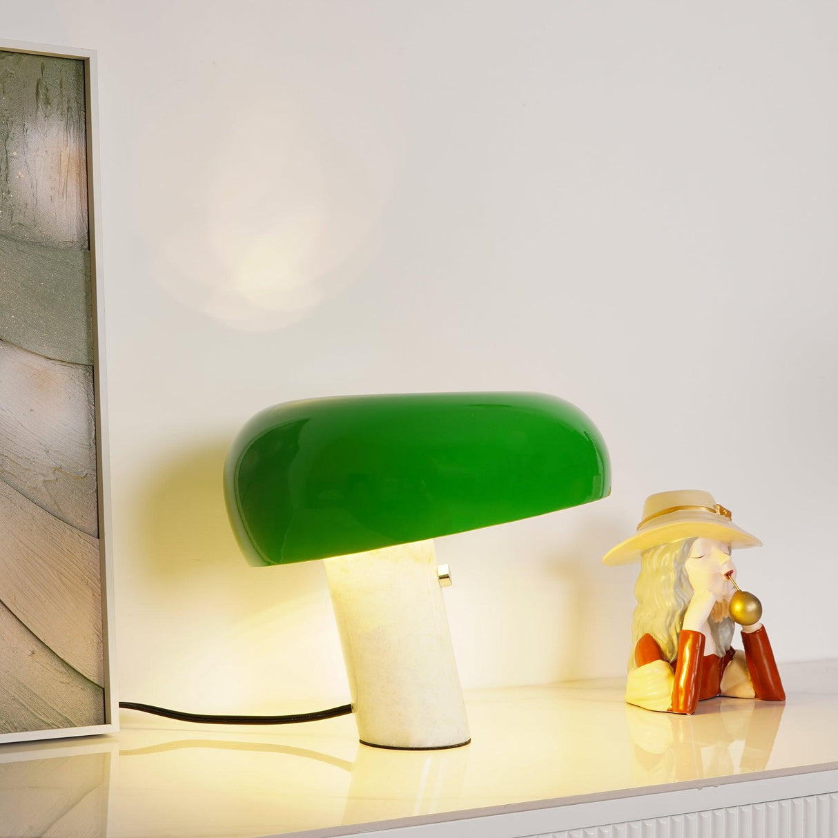 MarbleGlow Design Tischlampe | Marmor-Dekoration | LED-Licht | Elegante Beleuchtung für Zuhause
