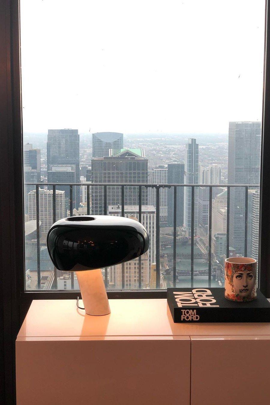 MarbleGlow Design Tischlampe | Marmor-Dekoration | LED-Licht | Elegante Beleuchtung für Zuhause