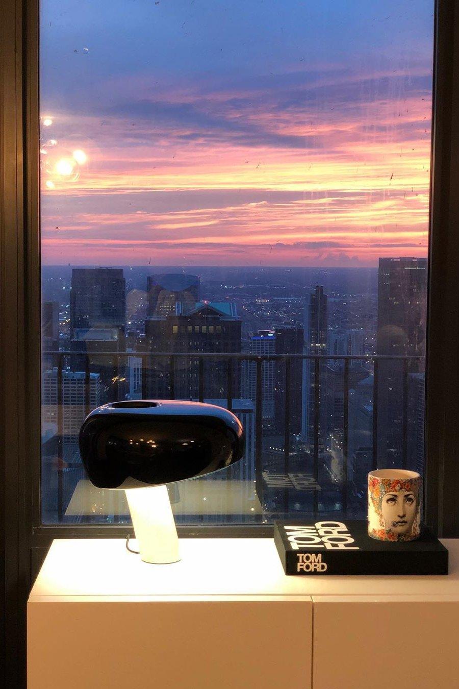 MarbleGlow Design Tischlampe | Marmor-Dekoration | LED-Licht | Elegante Beleuchtung für Zuhause