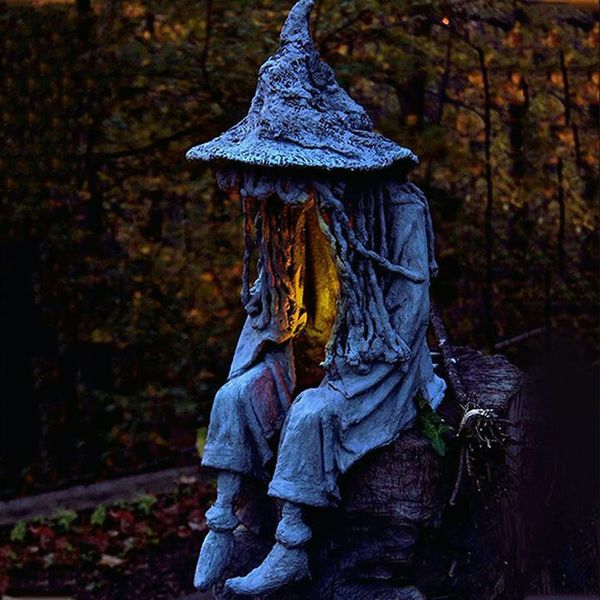 MysticGlow Solarbetriebene Hexen-Statue | Magisches Gartenlicht | Stimmungsvolle Solarleuchte für Außenbereich