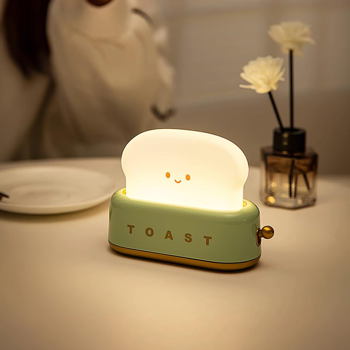 ToastaLux Toaster Design LED Tischlampe | Kabellos | Eingebaute Batterie | Perfekte Deko