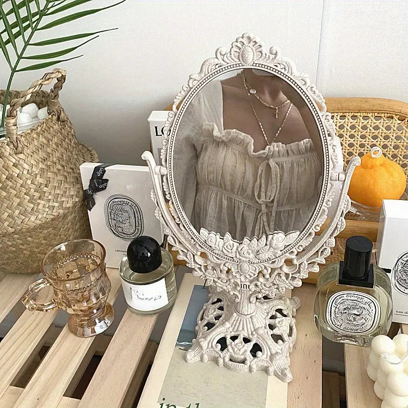EternaMirror Vintage Schminkspiegel | Zeitloses Design | Eleganter Standspiegel für Ihr Zuhause